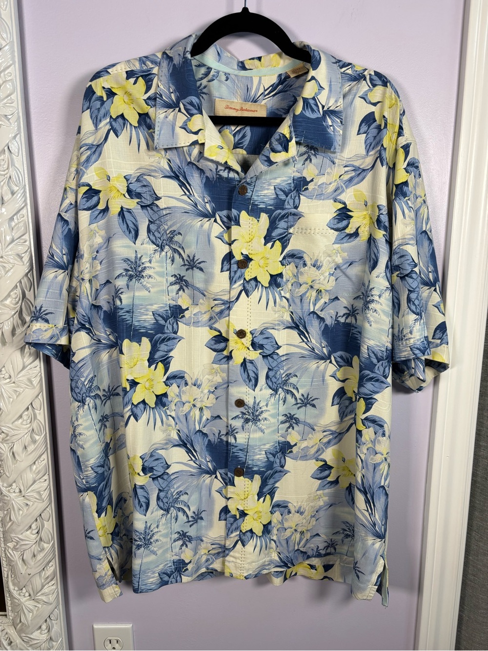 Tommy Bahama Blue and Yellow Floral Hawaiian 100% Silk Camp Shirt Size XL